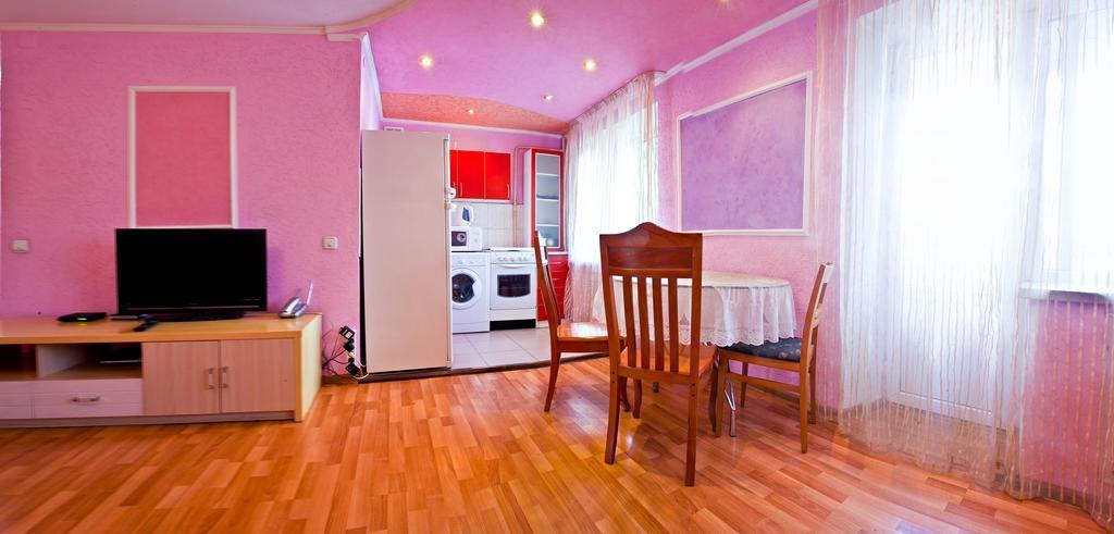 Lessor Centre Apartments Almatý Habitación foto